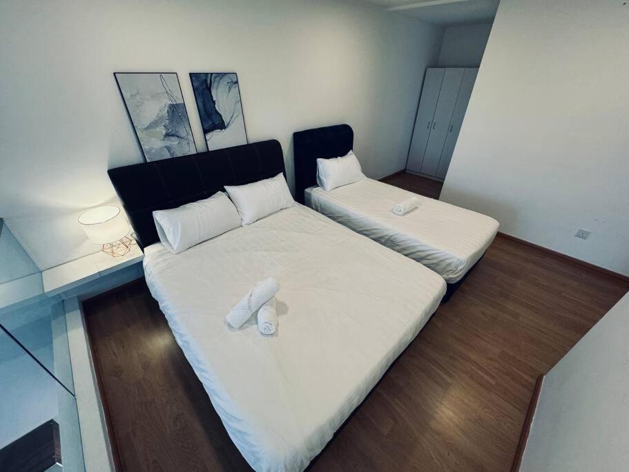 Eko Cheras Duplex By Deurban *